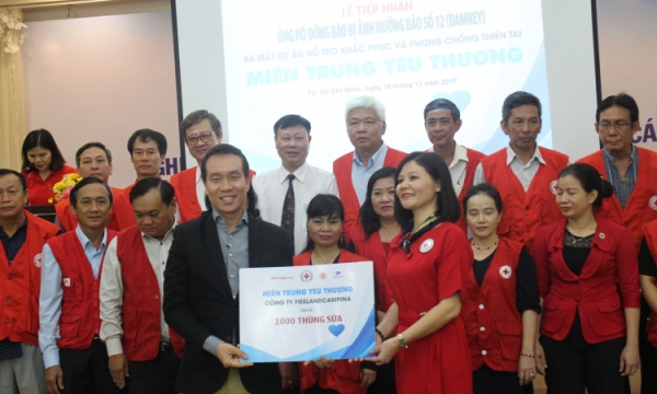 FrieslandCampina Việt Nam hỗ trợ dinh dưỡng cho trẻ em vùng bão lũ